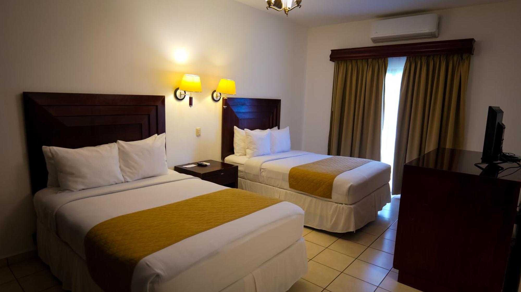 La Ensenada Beach Resort テラ エクステリア 写真