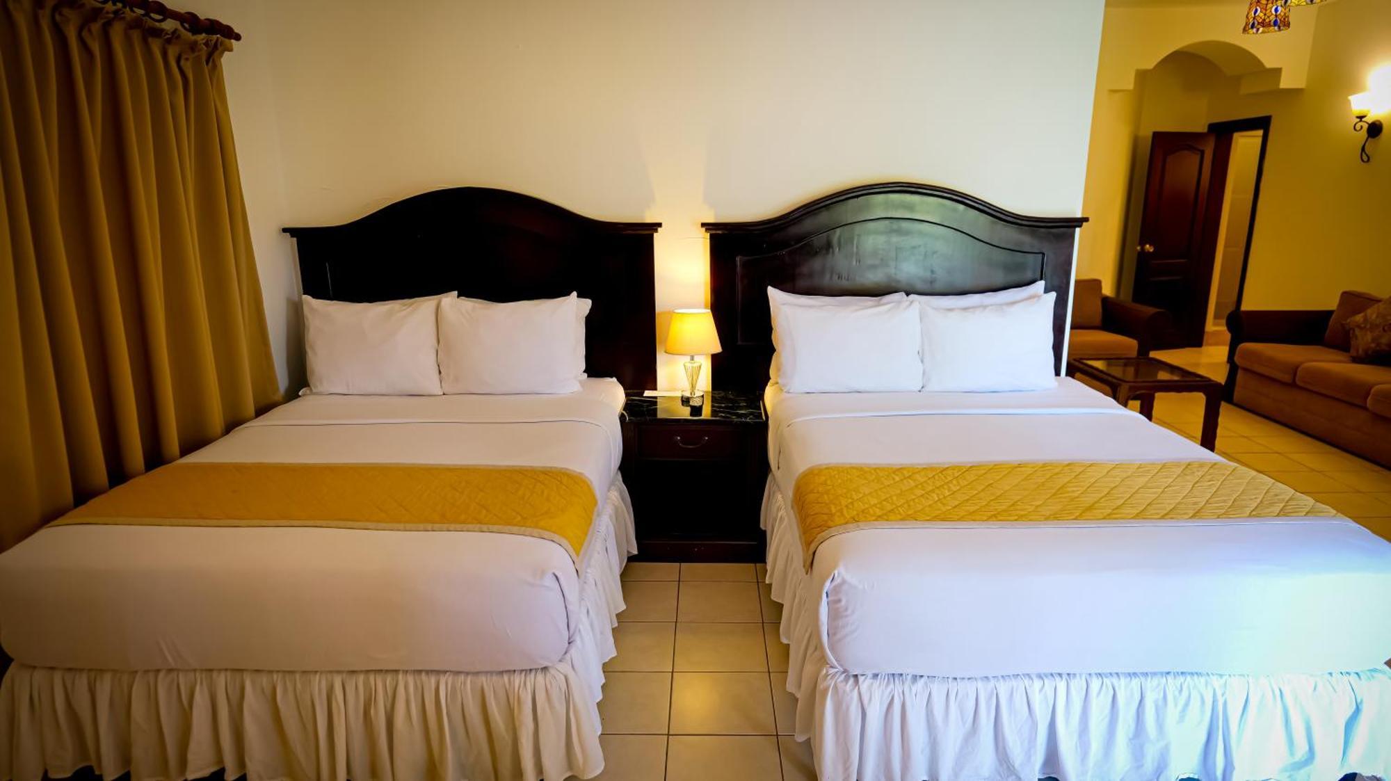 La Ensenada Beach Resort テラ エクステリア 写真